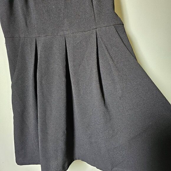 EUC SPEECHLESS BLACK CUT OUT HALTER NECK SKATER DRESS SIZE LARGE - Picture 4 of 14